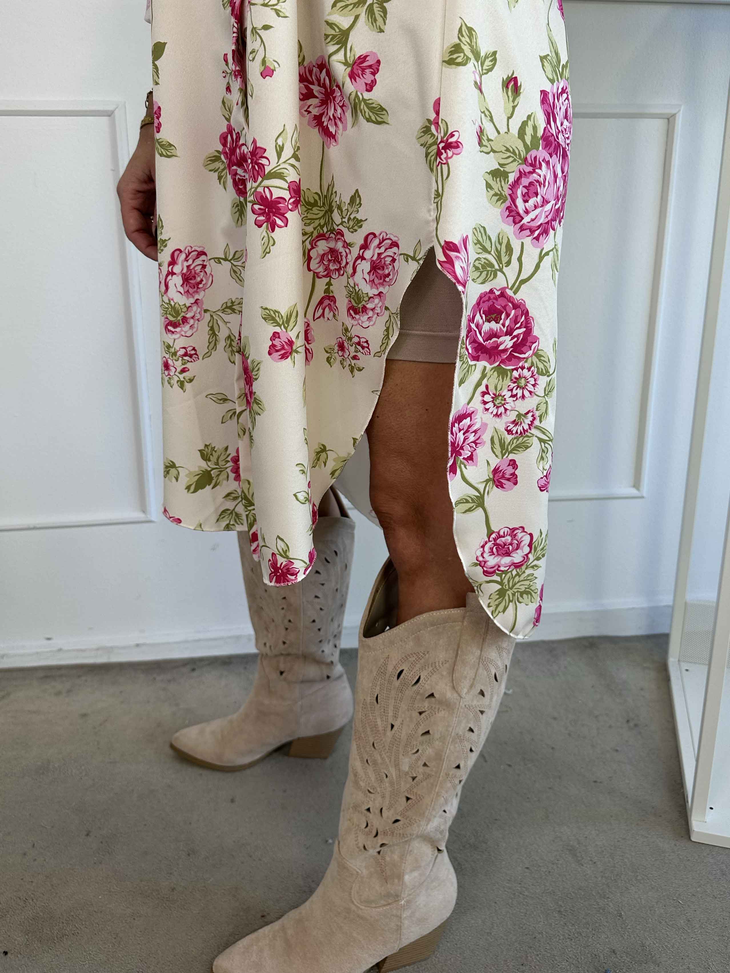 Jessica - Skjortekjole i viskoseblanding med bonderoser